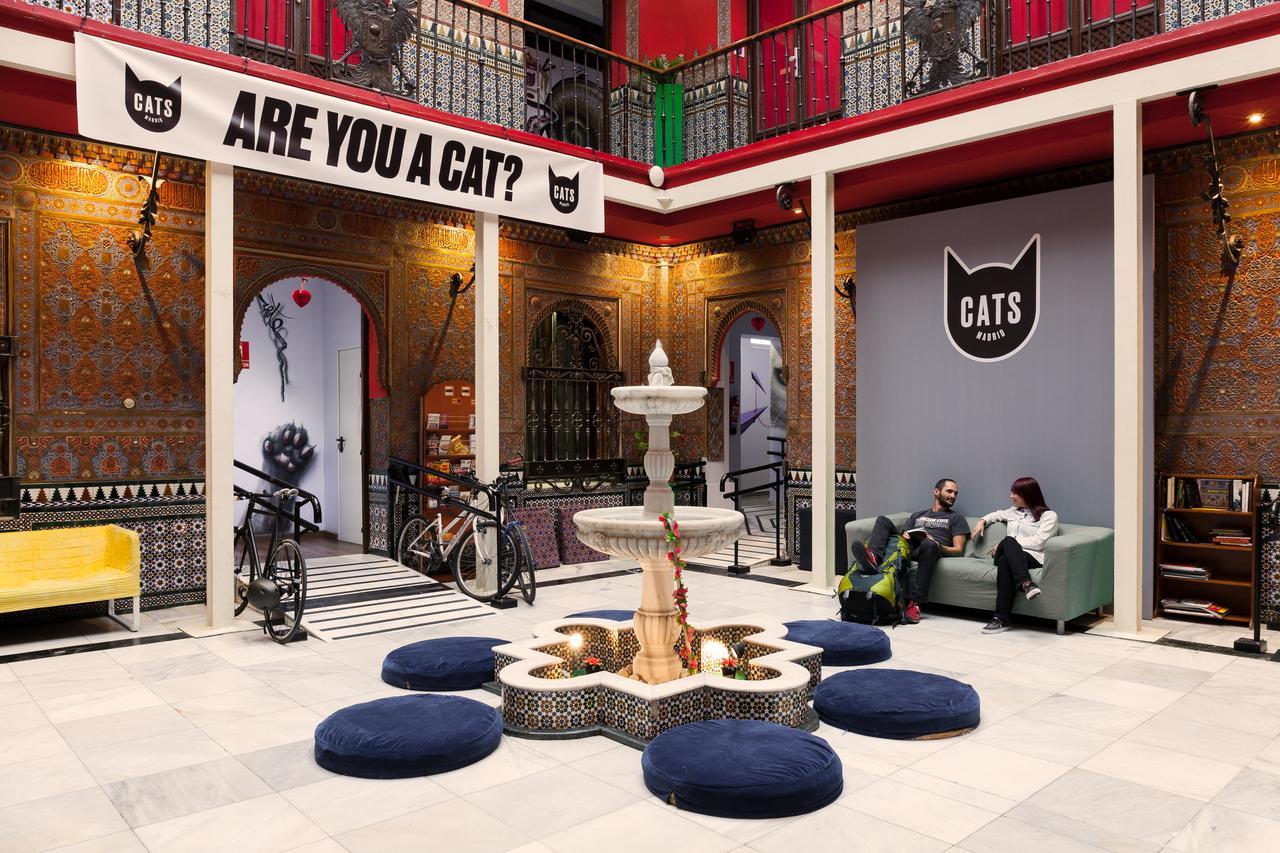 Cats Hostel Madrid Sol Exterior photo